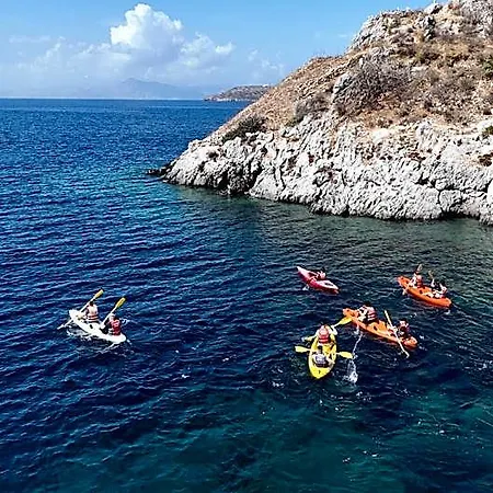 Paradise Guemuesluek Ξενοδοχείο 3*
