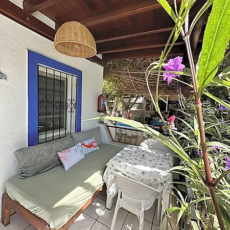 Ξενοδοχείο Paradise Guemuesluek
